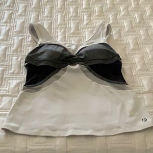Sheer panel tennis / workout top